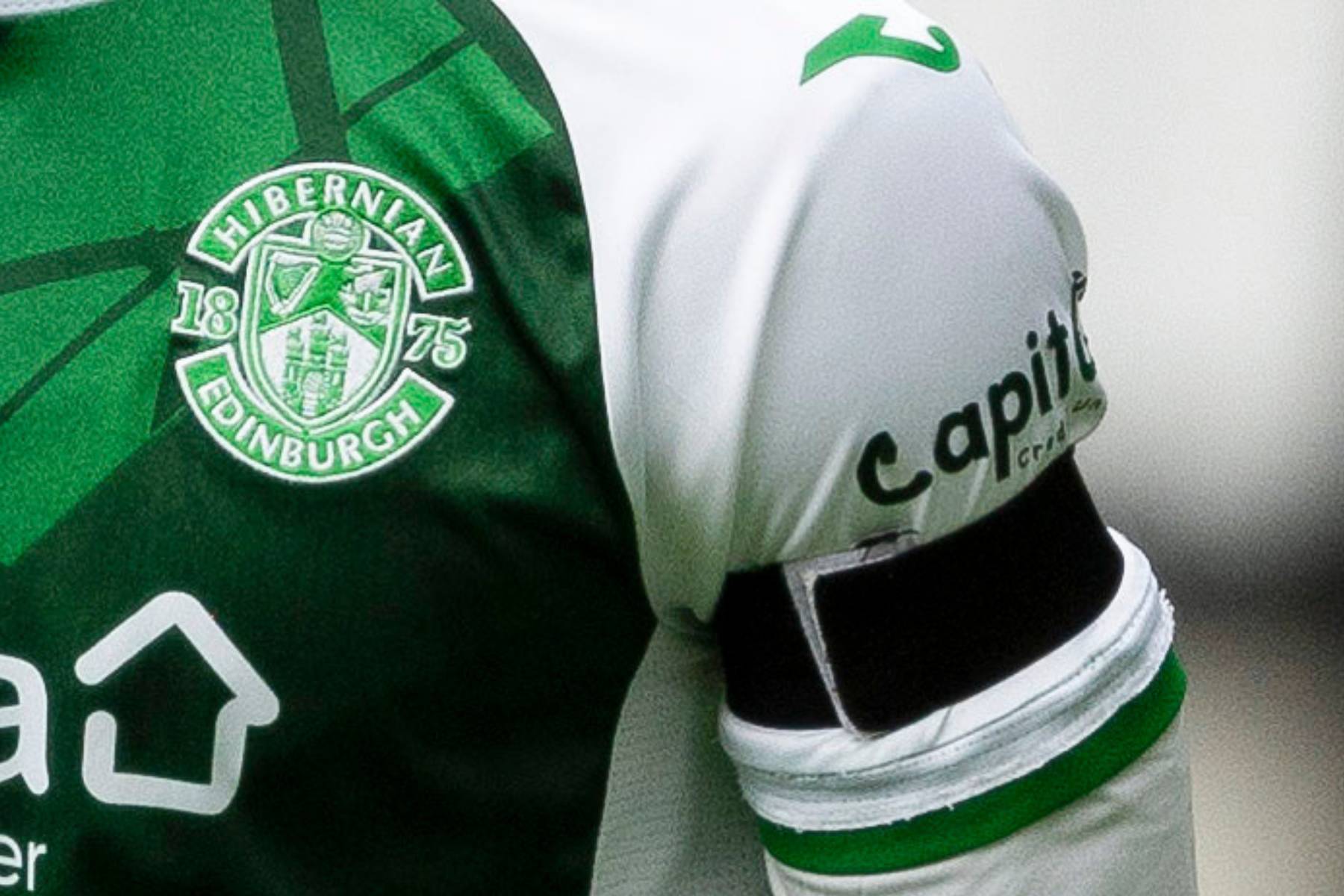 Reason Hibs players are wearing black armbands vs Celtic