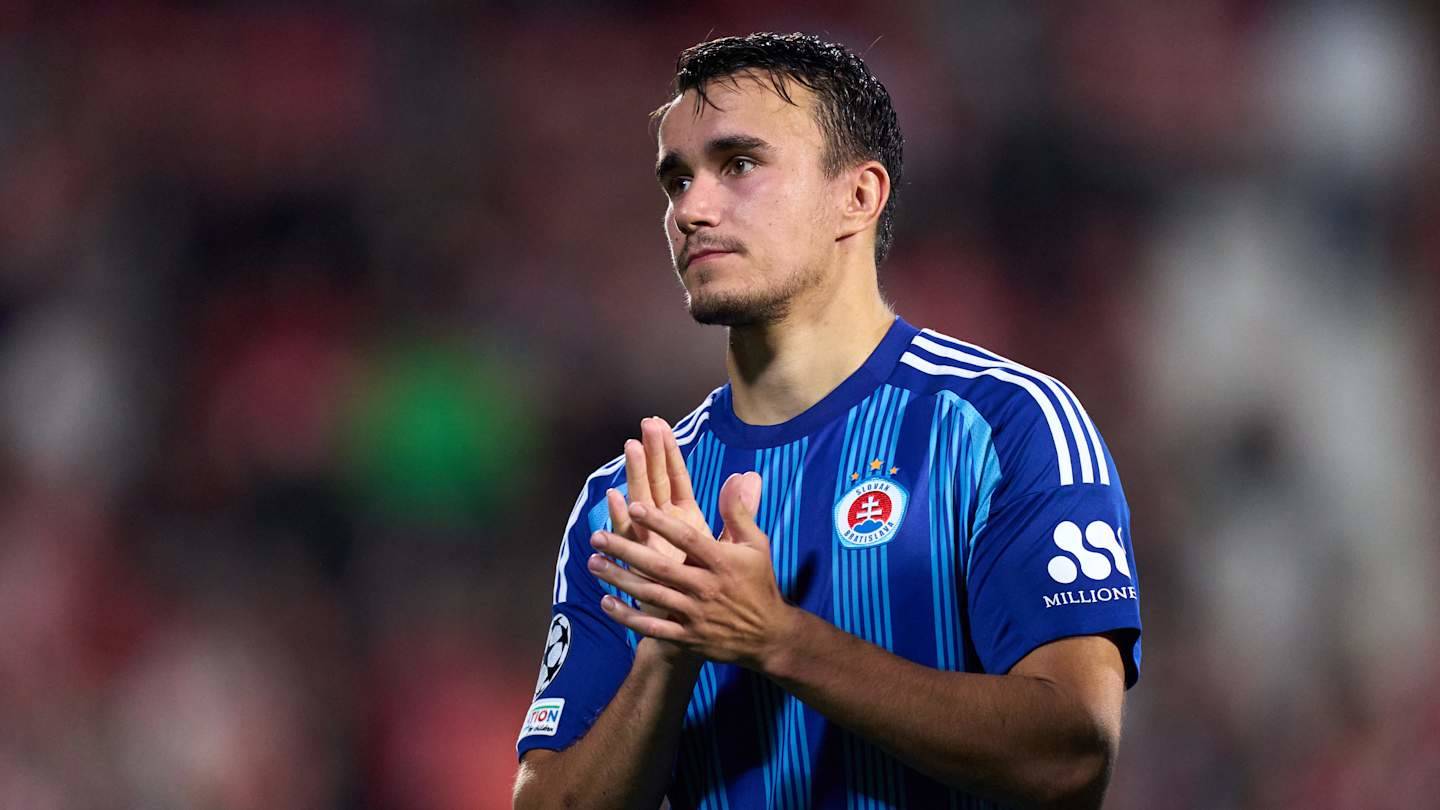 Celtic offered bold David Strelec transfer guarantee
