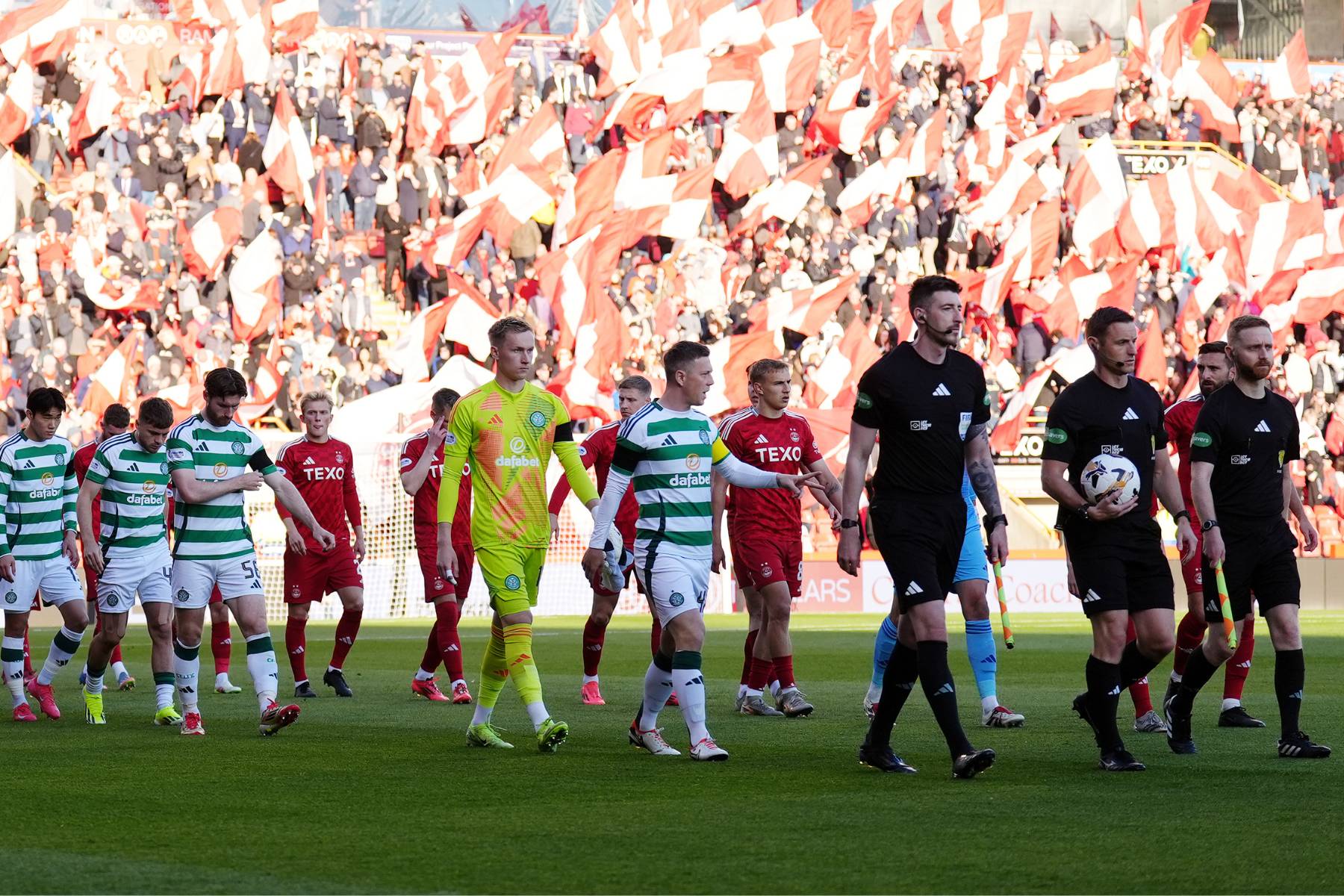 Aberdeen vs Celtic temporarily suspended due to medical emergency