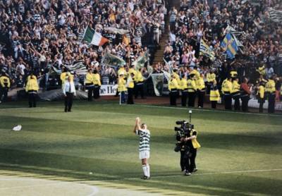 Not a dry eye as Henrik Larsson waved goodbye to Paradise