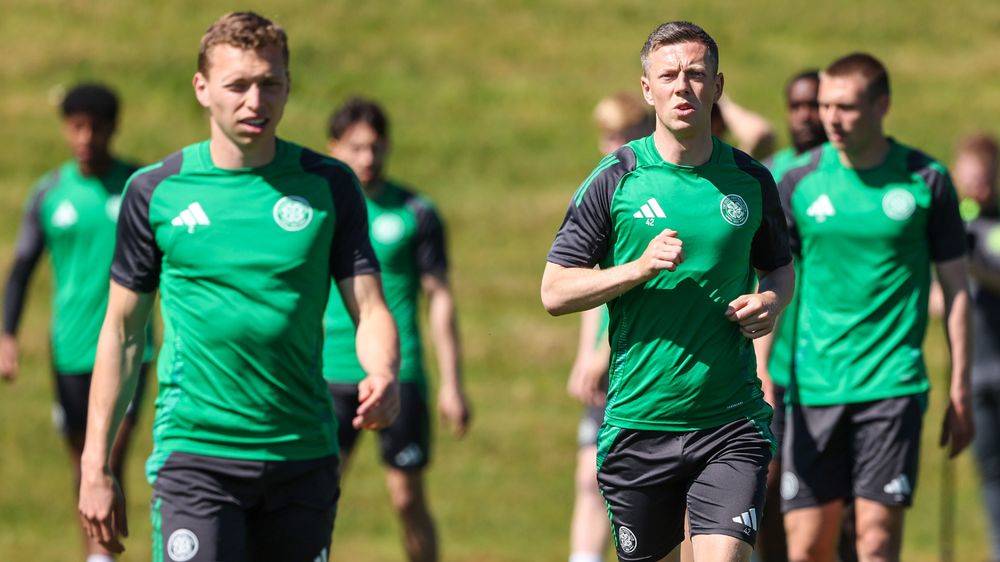 Training Gallery: Celtic v St Mirren
