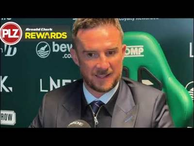 Barry Ferguson fumes at Nico Raskin’s ‘goal’