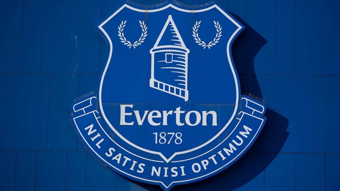 Celtic can sign 25-year-old Everton player for free