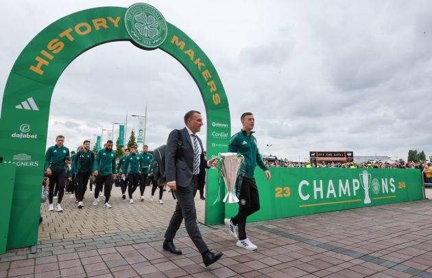 Team’s Up – CCV returns, Kühn starts on Celtic’s Trophy Day