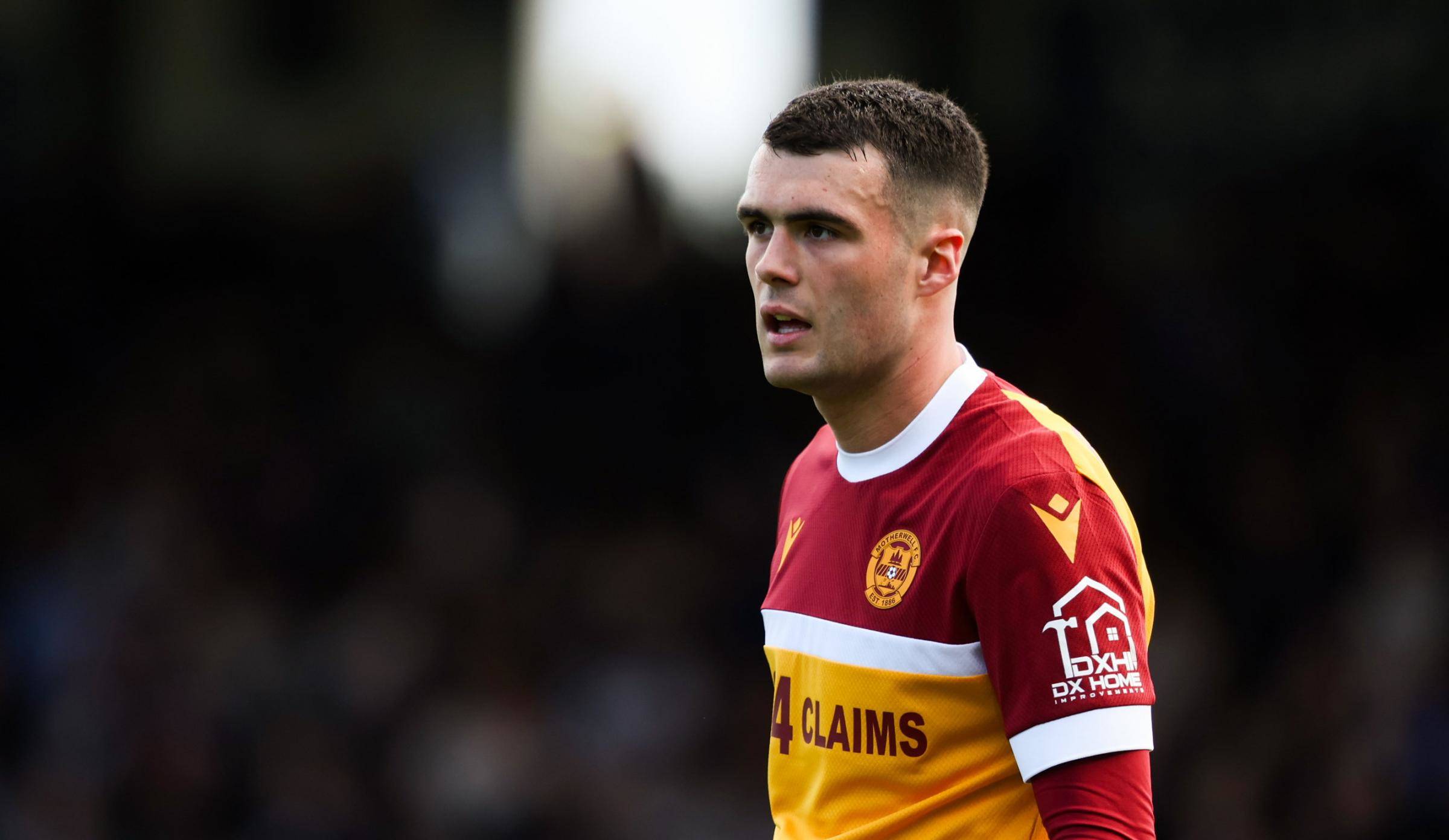 Motherwell boss makes transfer prediction about Celtic-linked Lennon Miller