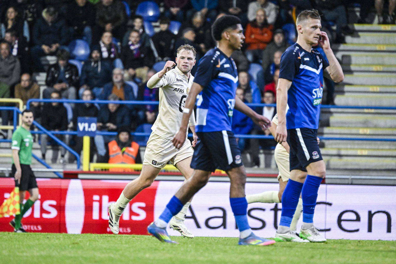 Loan bhoy Welsh makes a scoring farewell
