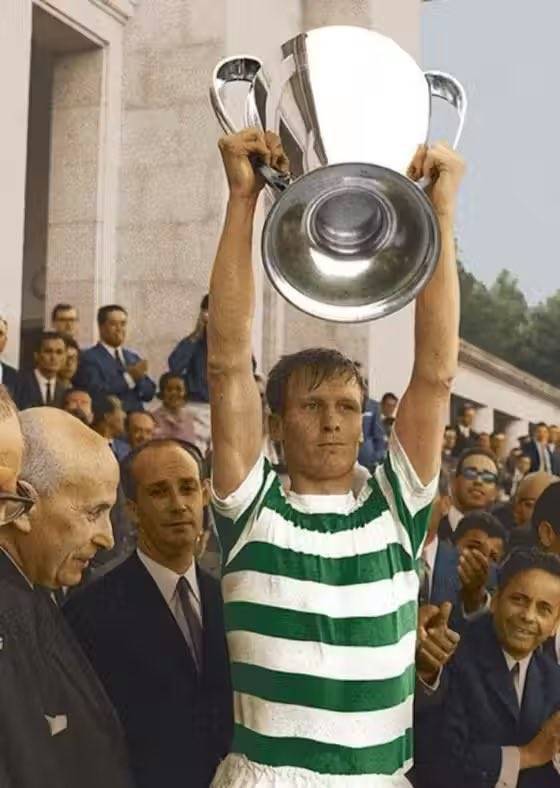 The ‘Aberdeen Beat Sellick Oan Oor Behalf’ Trophy
