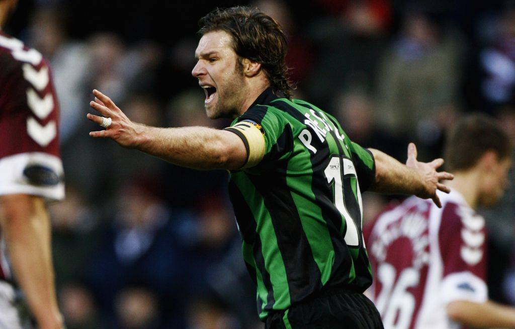 Ex-Hoops defender leaves Premier League club sparking Celtic return rumour