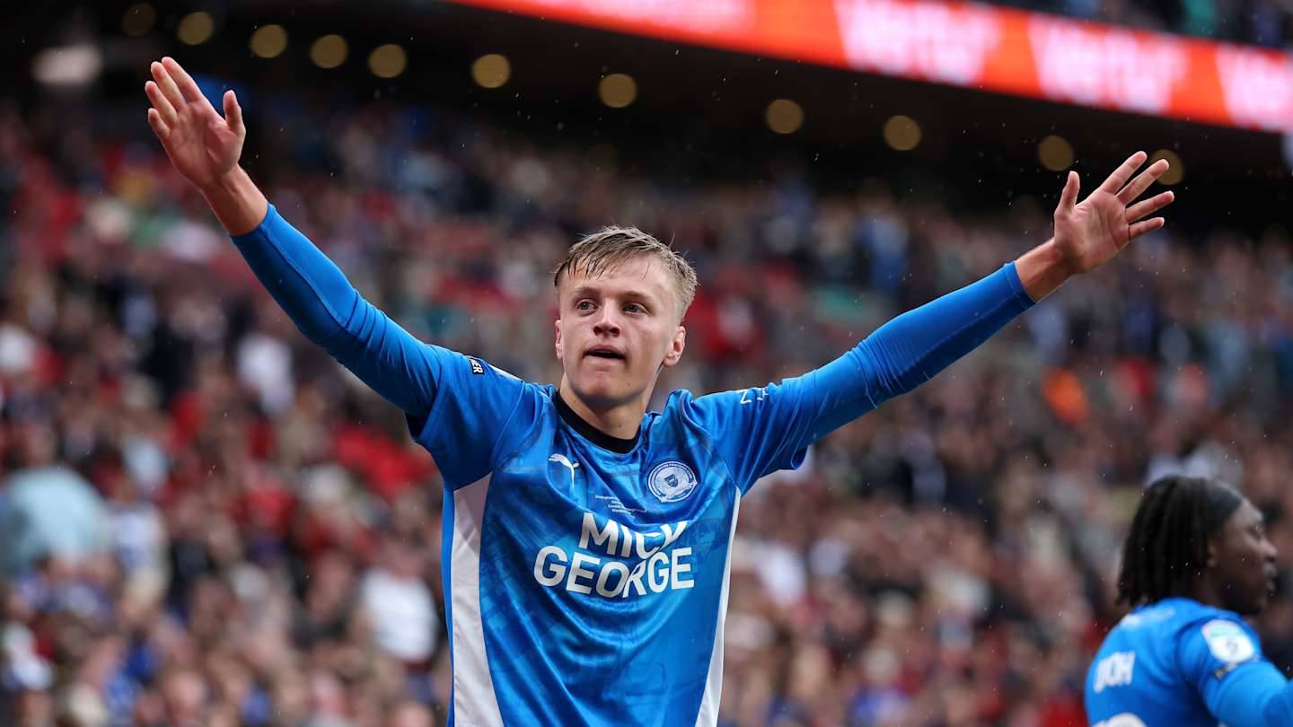 Celtic reportedly submit bid for English defender