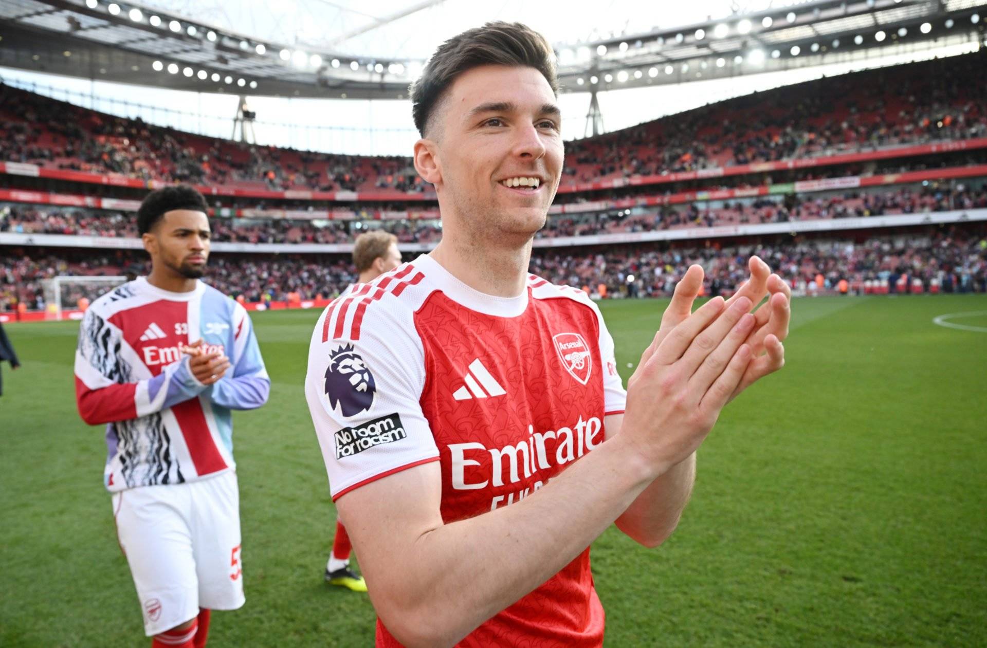 Arsenal fans send Kieran Tierney a message as he leaves the Emirates to join Celtic