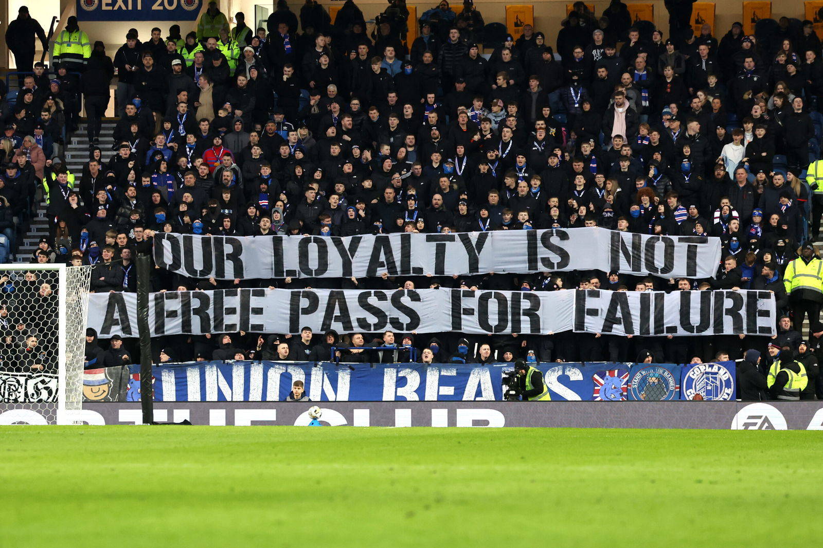 The Ibrox fans are being gaslit, by the fan and mainstream media both.