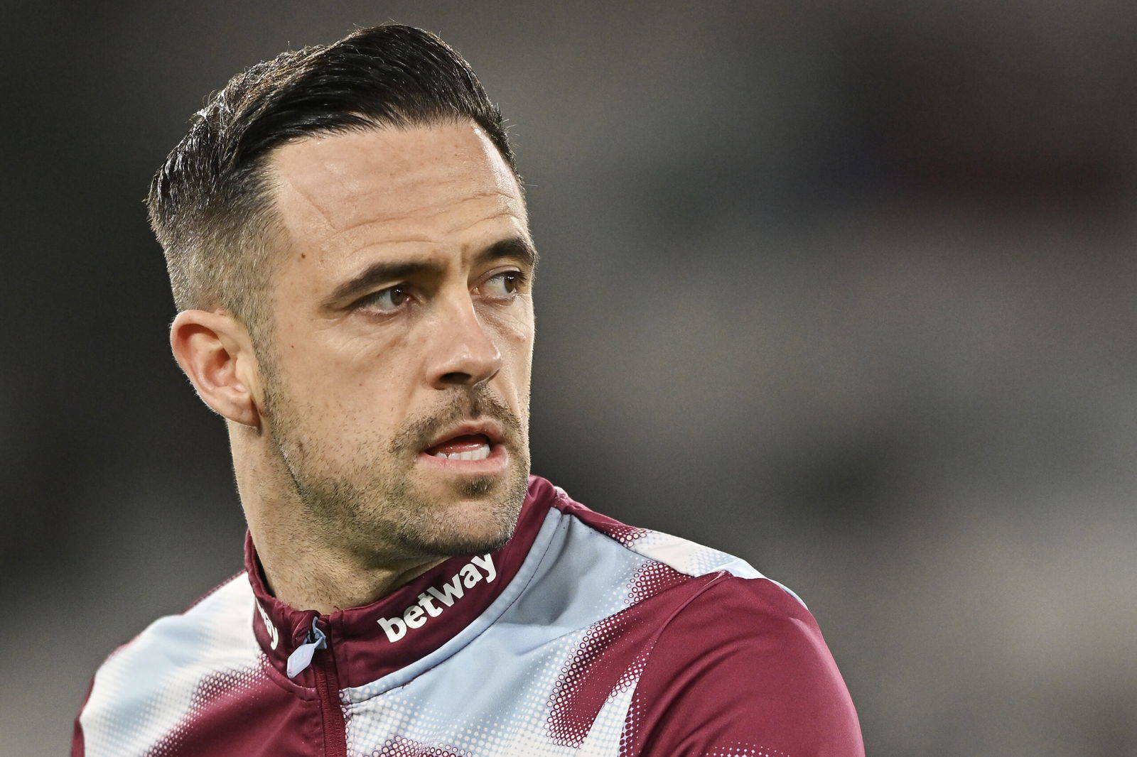 Spare us idiotic advice on why Celtic should sign past-it players from England