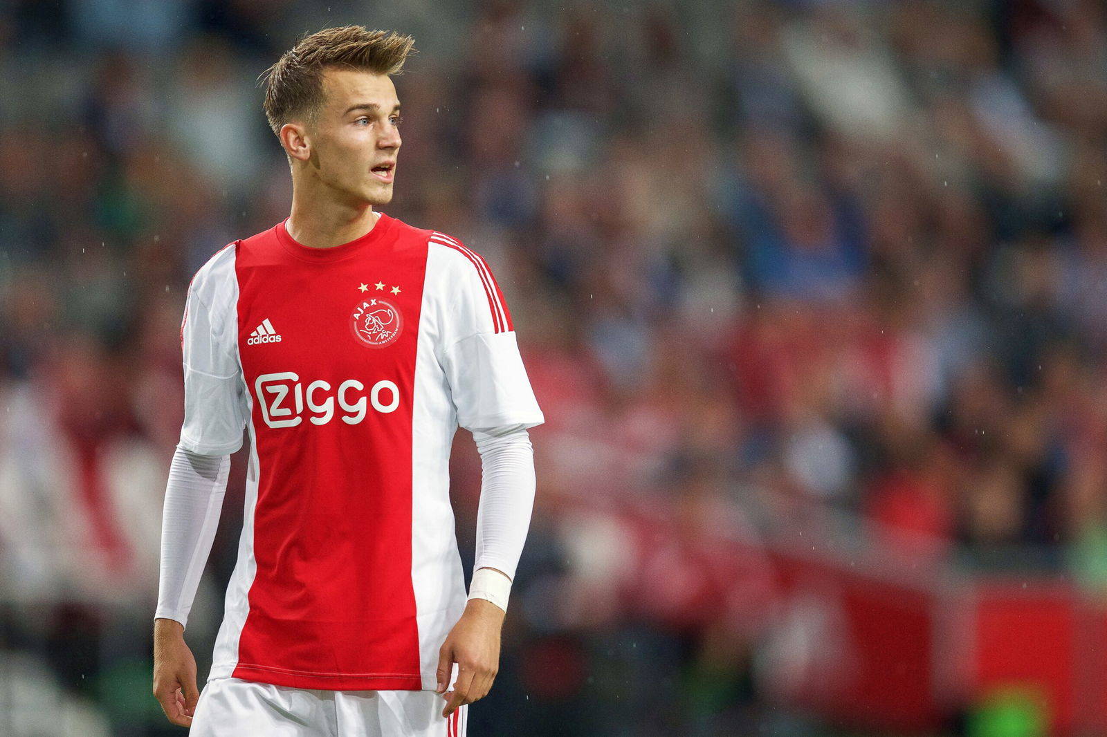 CONTINENTAL SOURCES- Daily Record reveals worldwide race for Ibrox loan star with eye-watering salary
