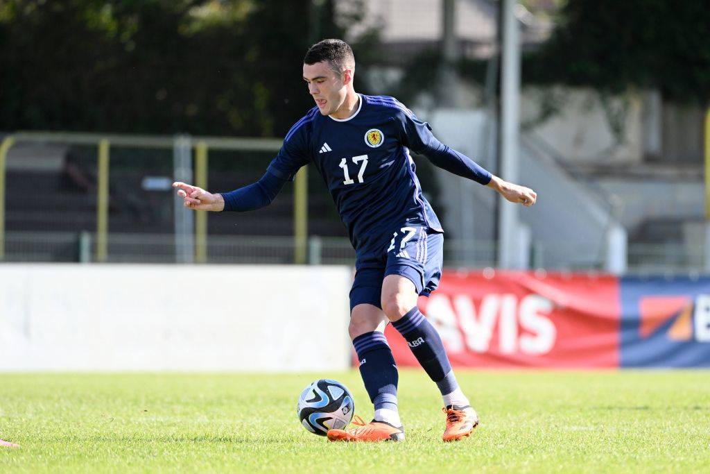 Report: Celtic yet to make formal bid for Lennon Miller