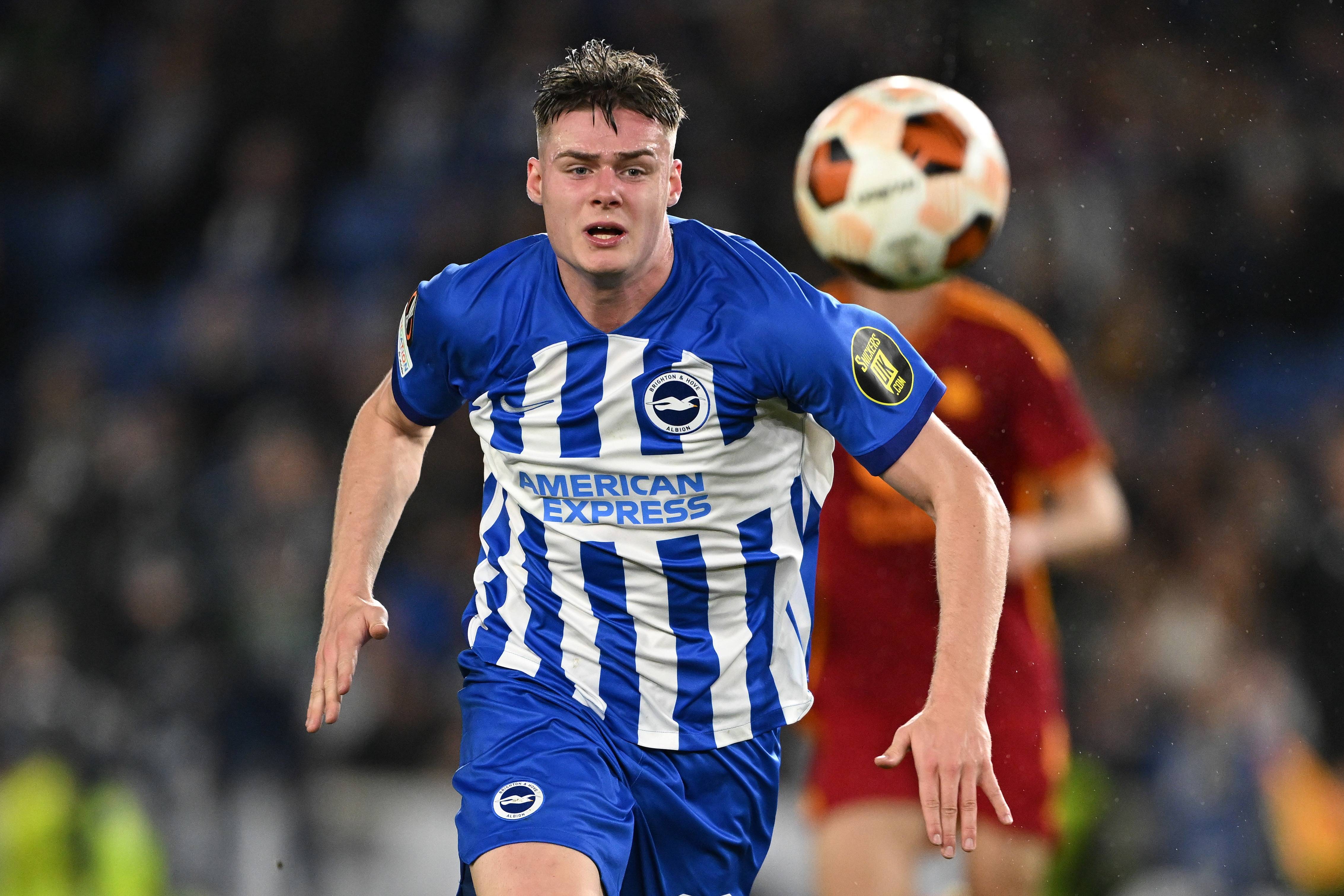 Pundit shares inside info on why Celtic move for Premier League sharpshooter may be perfect after West Ham woe
