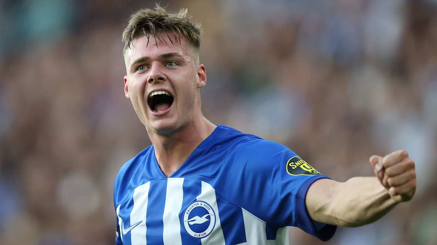 ‘I’m told’ &ndash; Journalist drops blockbuster Evan Ferguson to Celtic news