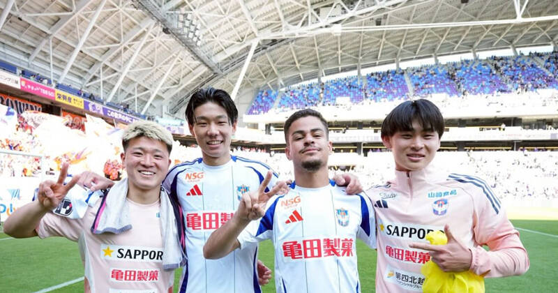 Celtic ‘set’ for surprise J-League transfer raid as Nicolas Kuhn braced for £15m offer from Bundesliga giants