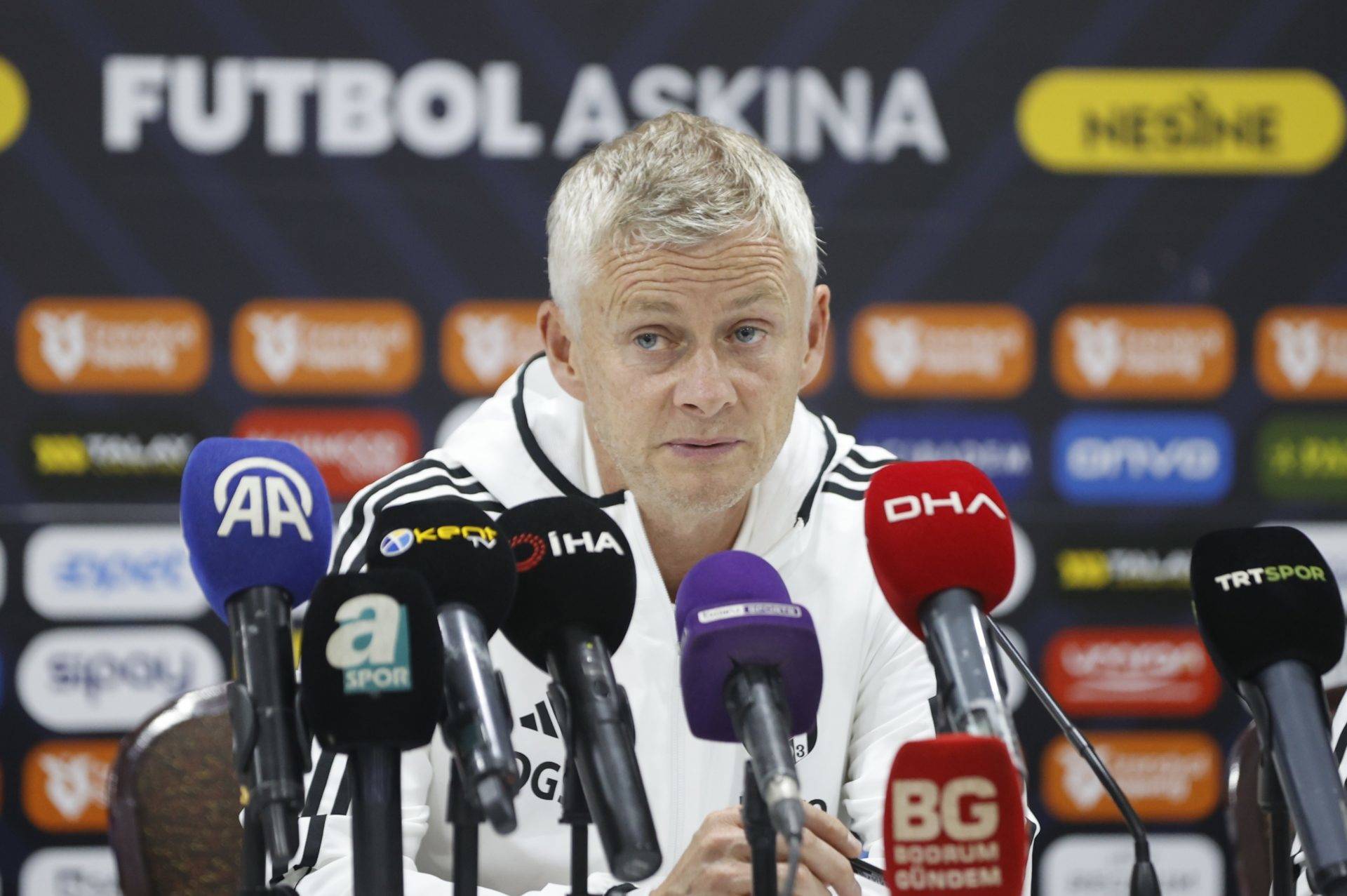 Besiktas head coach Ole Gunnar Solskjær deals Demir Tiknaz to Celtic transfer blow