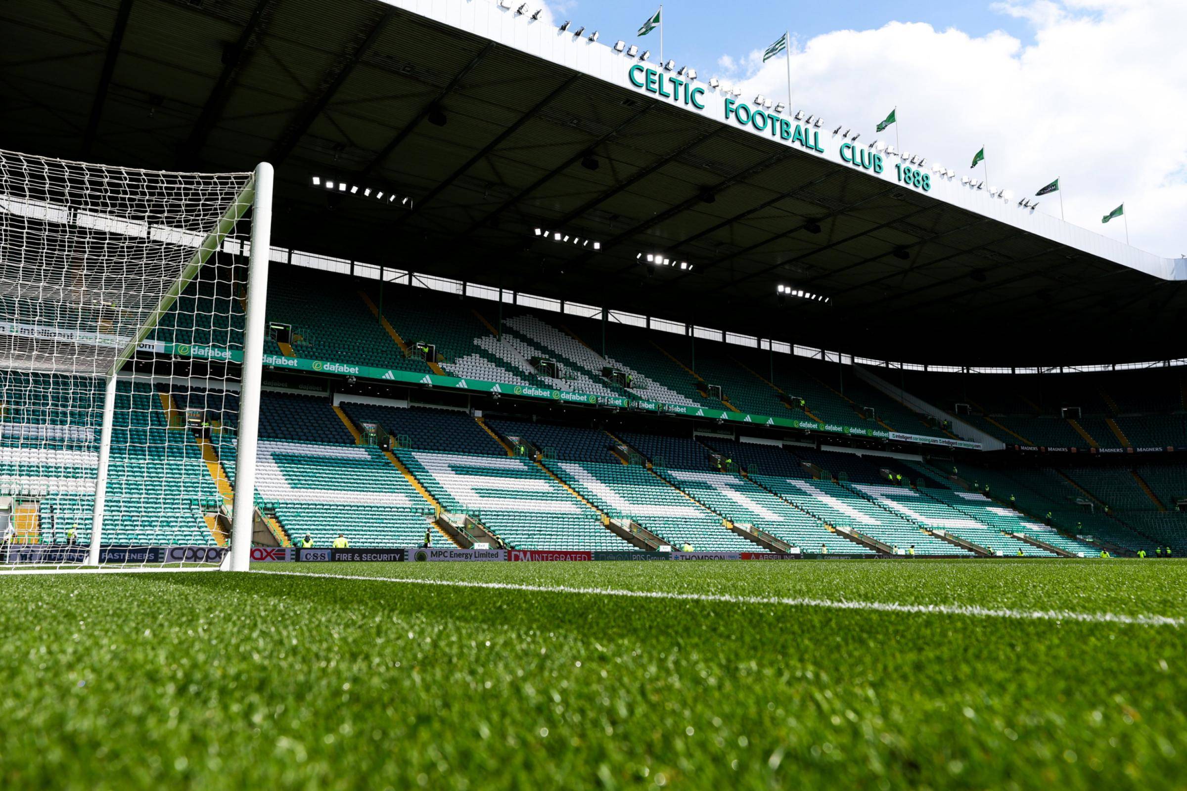 Celtic youth trio pen first senior contracts, could play alongside club’s new signing