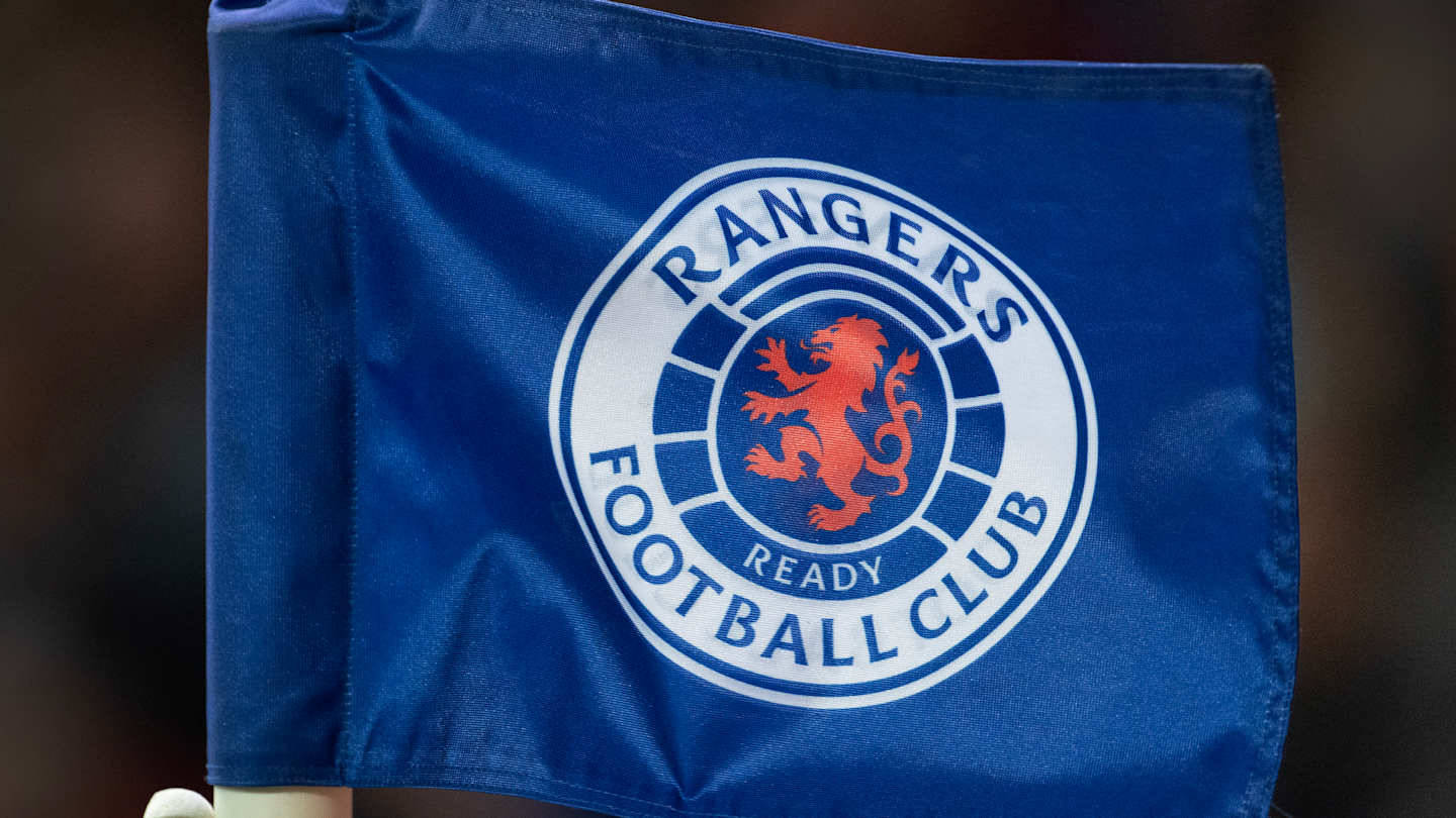 Celtic fans laugh as Rangers agree first deal of 49ers era