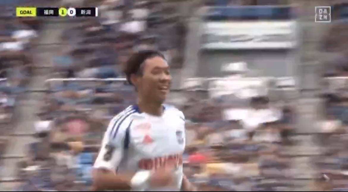 Watch as Celtic-linked defender scores first J-League goal