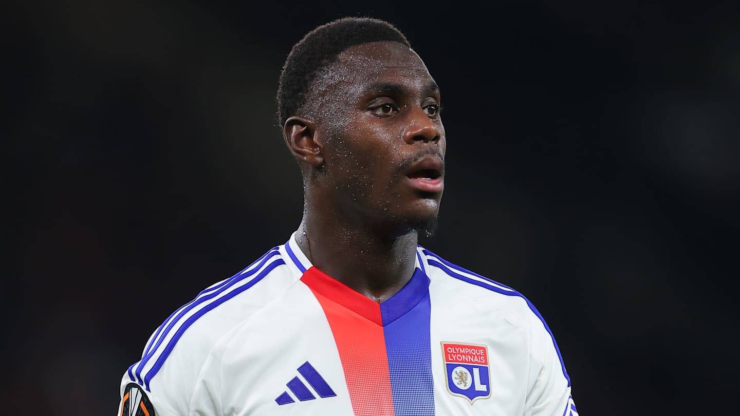 Celtic tipped to sign €15m centre-back after Lyon’s relegation