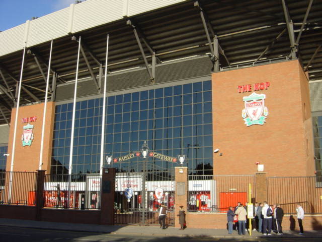 Ex-Celtic kid Ben Doak told he has ‘three options’ as £25m Liverpool exit beckons