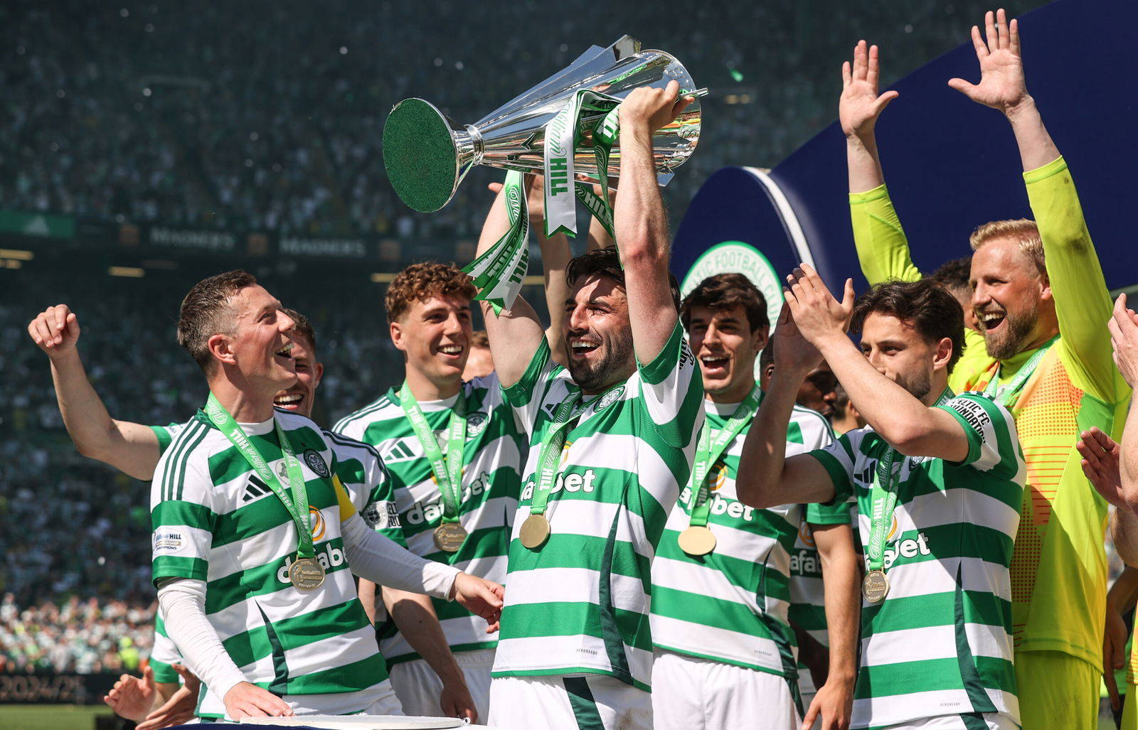 Terms agreed and medical booked as defender completes long good-bye from Celtic