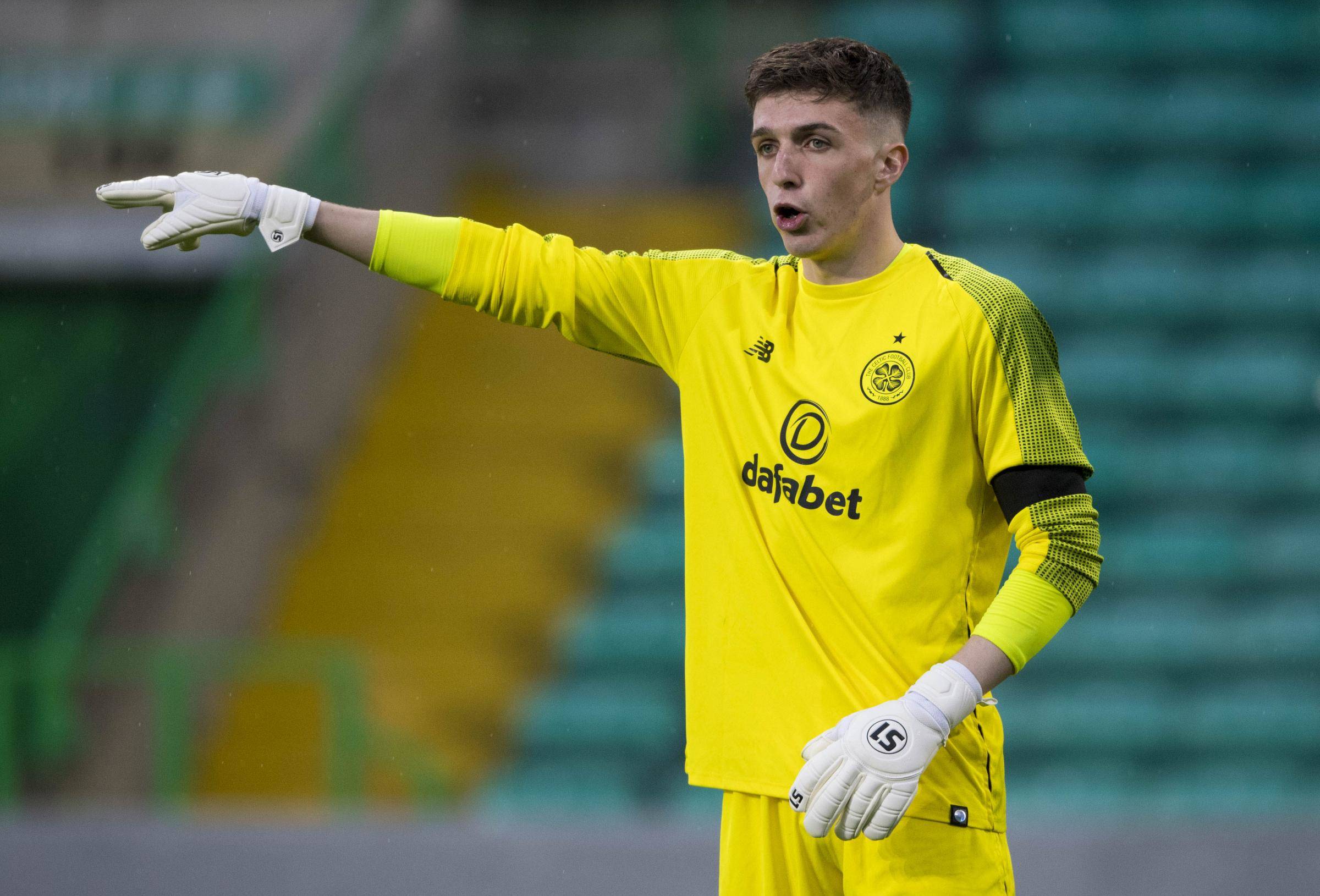 Former Celtic goalkeeper joins Scottish Premiership side from local rivals