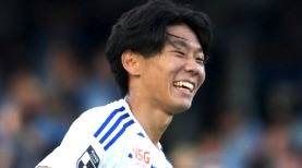 CELTIC SIGNING No.4 ON BRINK