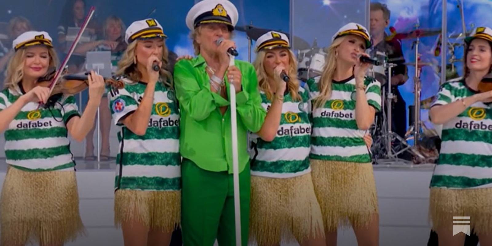 Gossip, Glastonbury and 2 Goal Strikers &ndash; Celtic Da Weekly