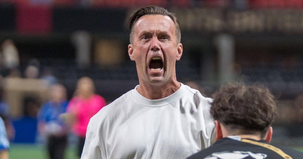 I’m a Rangers hero who has joined forces with ex Celtic rival — 9 years after putting him out of a job