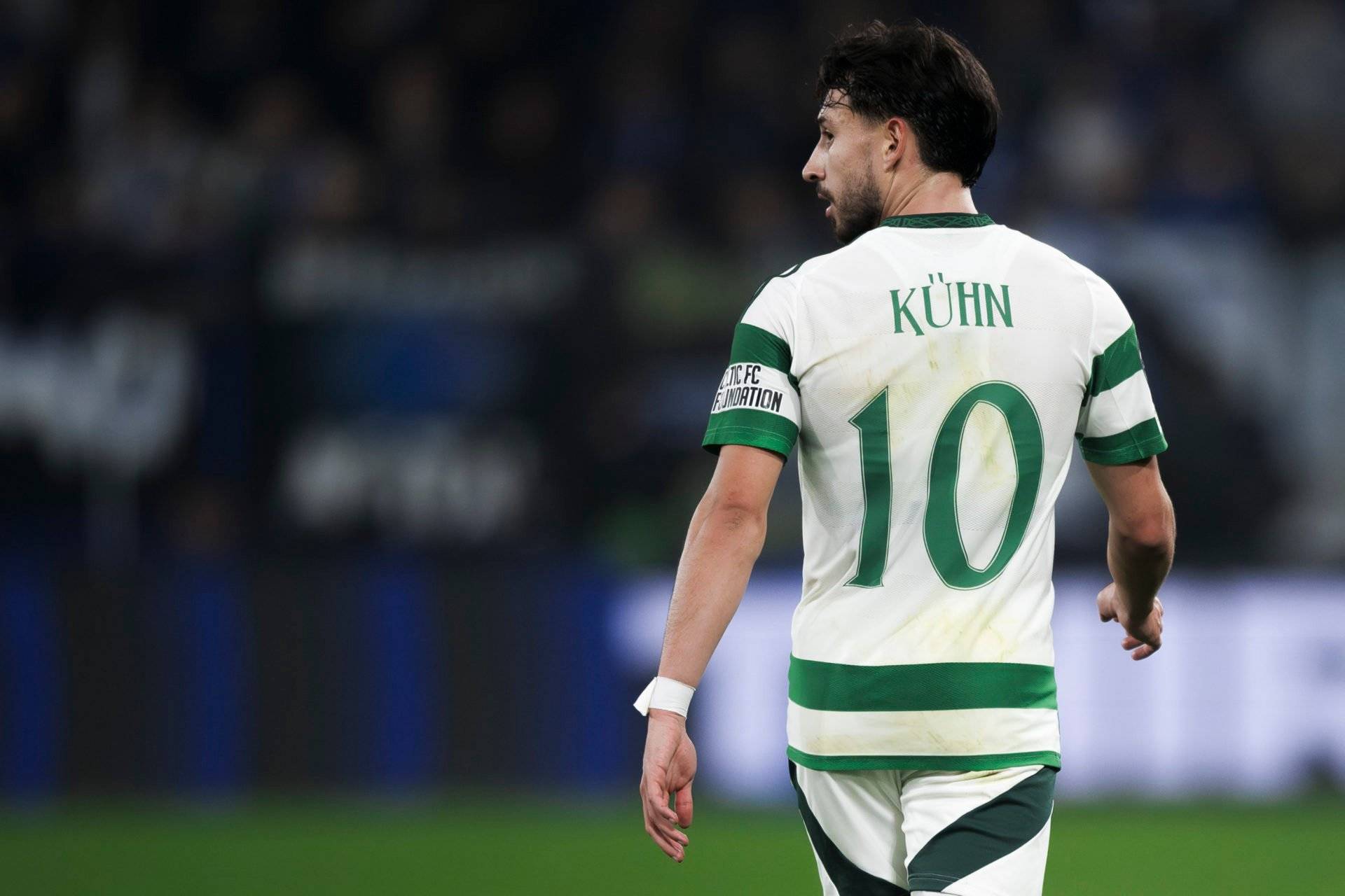 Nicolas Kuhn’s Celtic exit details in full including Como fee, release clause, contract & medical date