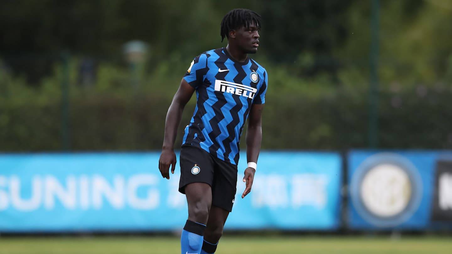 Celtic Eyeing French Centre-Back as Future Summer Signing