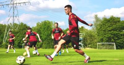 Lennon Miller ‘targeted’ by Como for Nicolas Kuhn link up as Scottish Serie A craze continues