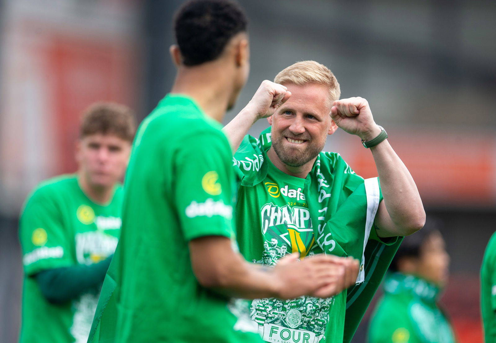Kasper Schmeichel Sends Celtic Message to Critics