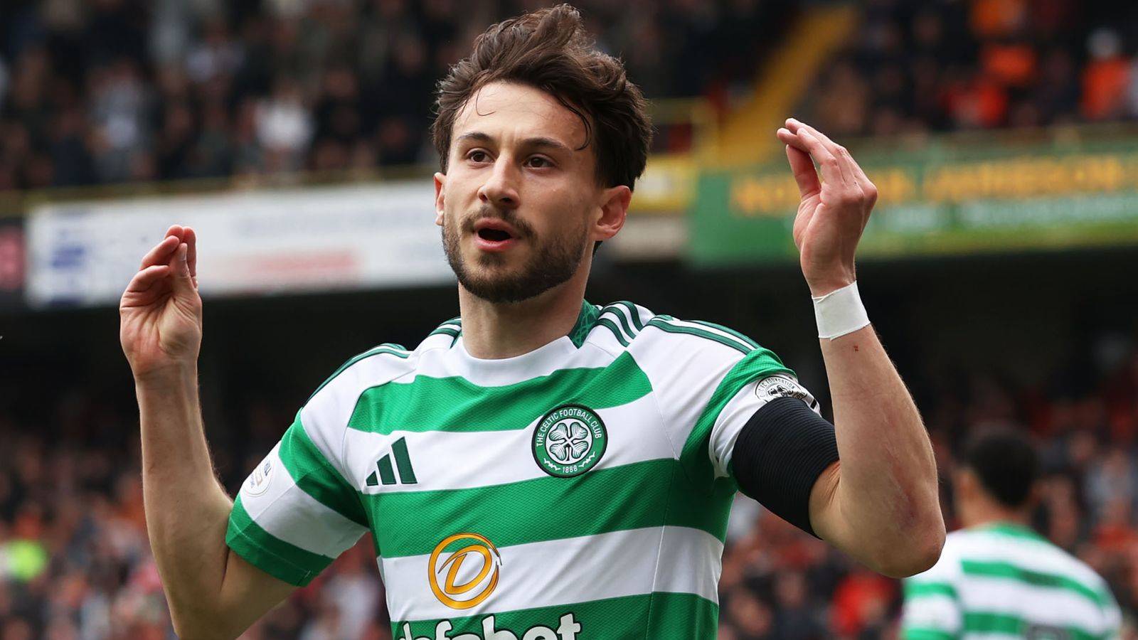 Kuhn leaves Celtic to join Italian side Como