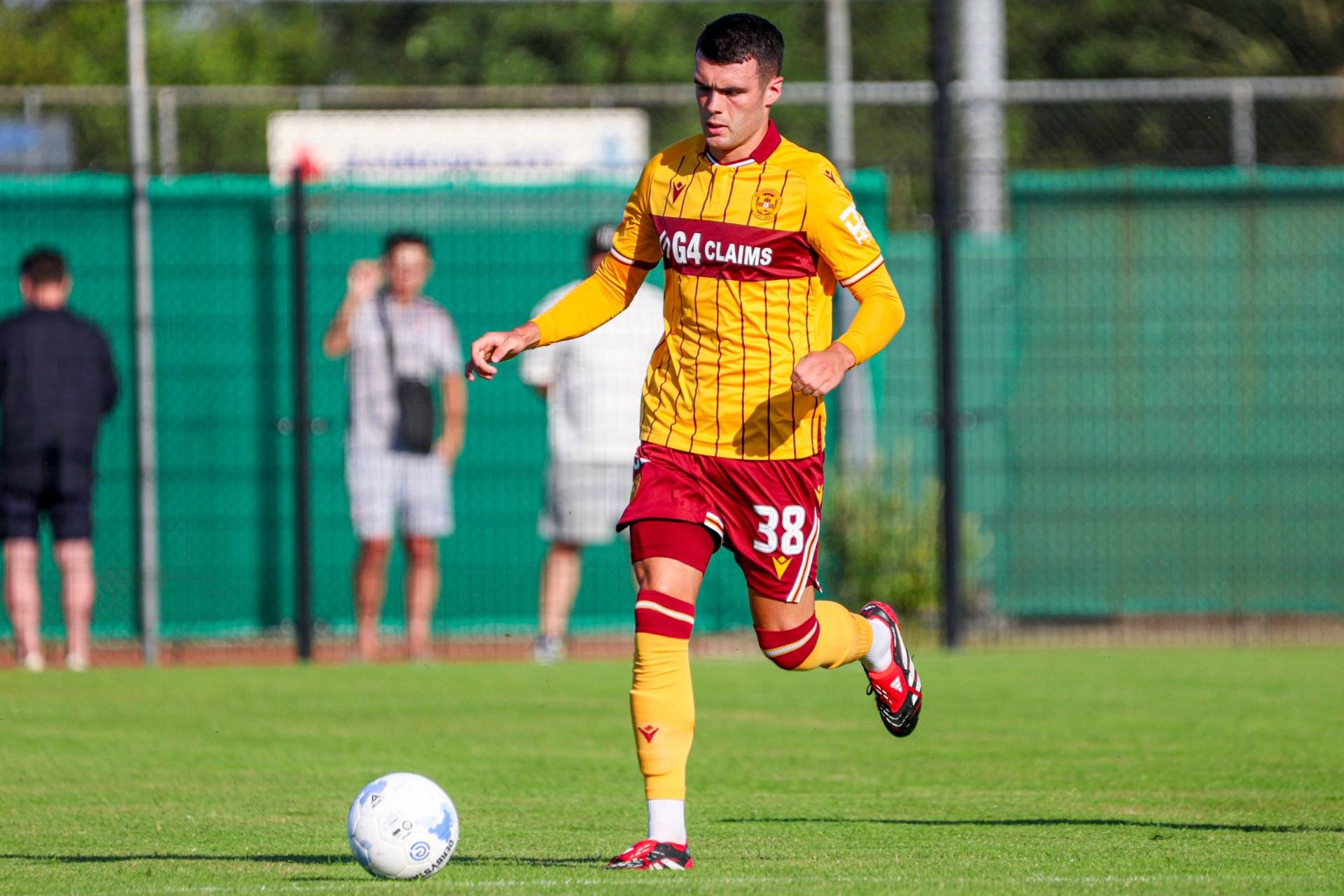 ‘To my knowledge’ &ndash; Andy Halliday pushed on Celtic and Lennon Miller transfer links