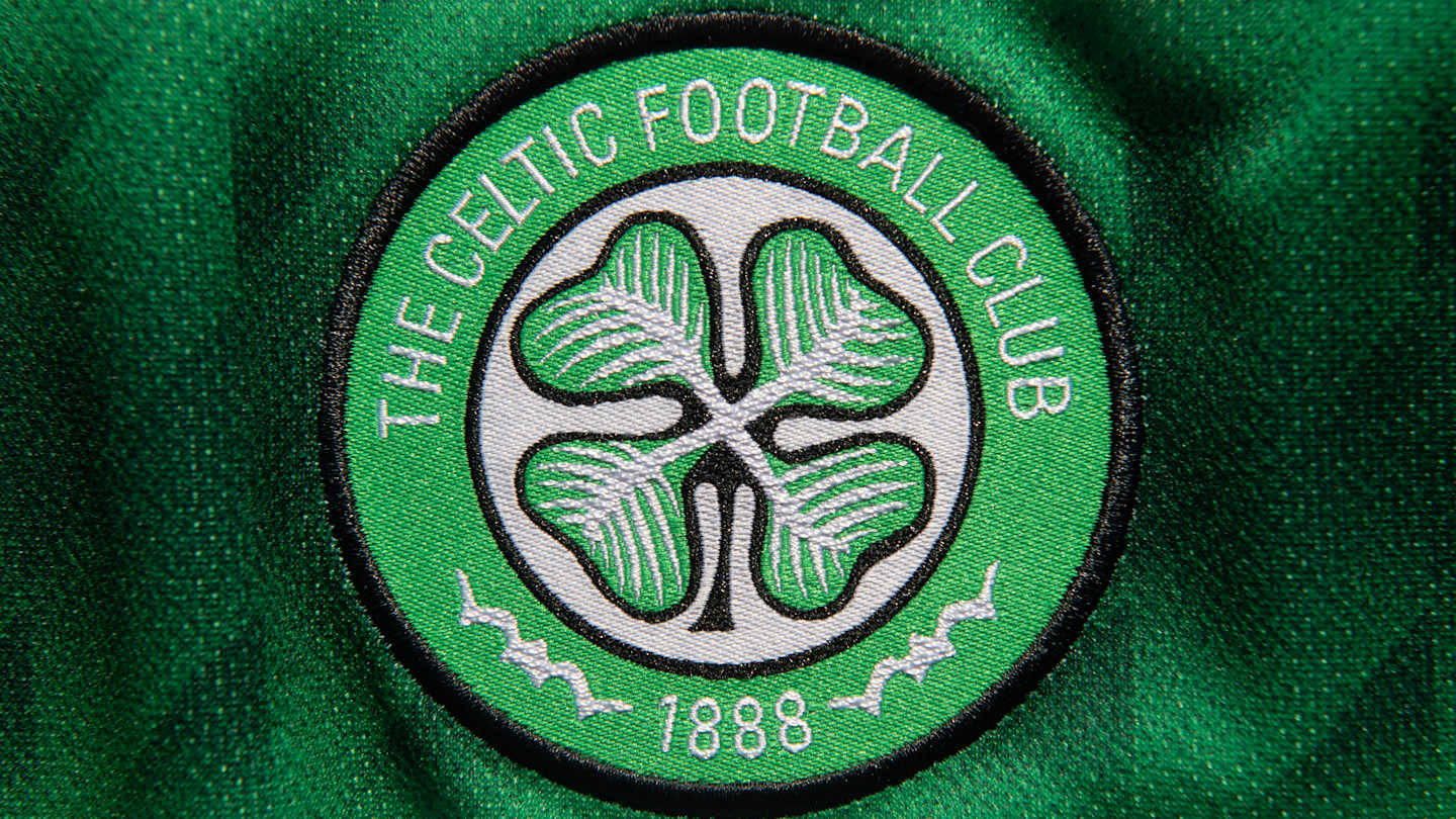 Free agent films video wearing Celtic kit amid links