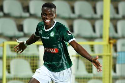 Rangers target makes key decision, Celtic ‘not interested’ in £15m man, Hibs reject bids – Scottish transfers