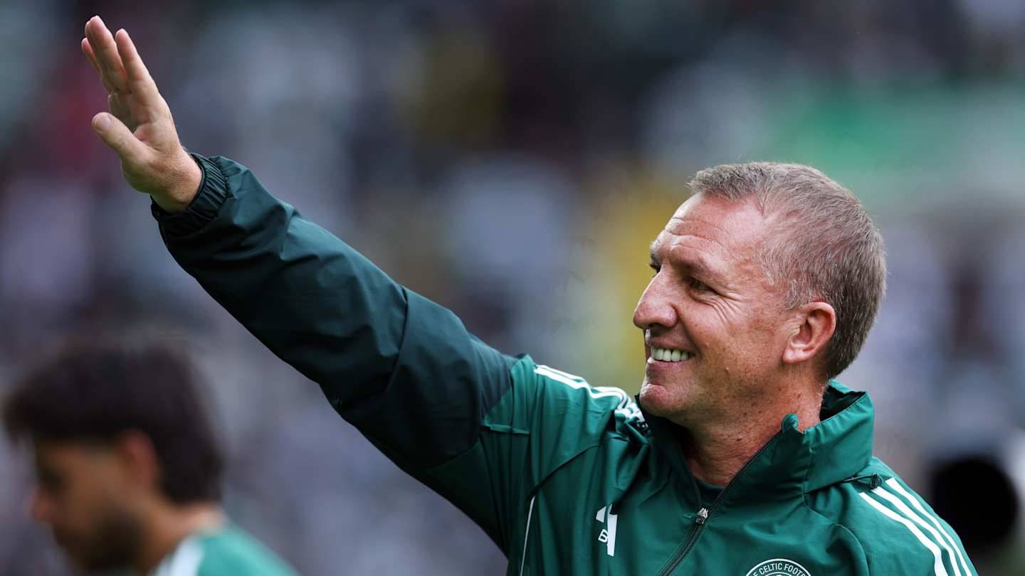 Celtic talks to sign midfielder confirmed by club official
