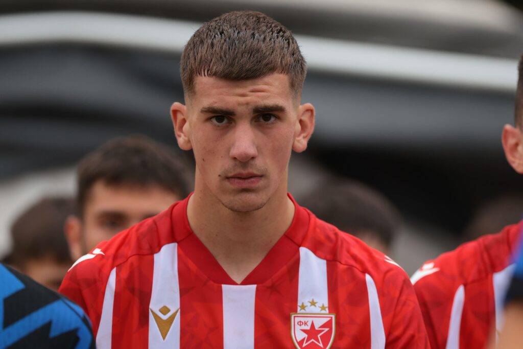 Premier League Swoop Pressures Celtic Transfer Plans
