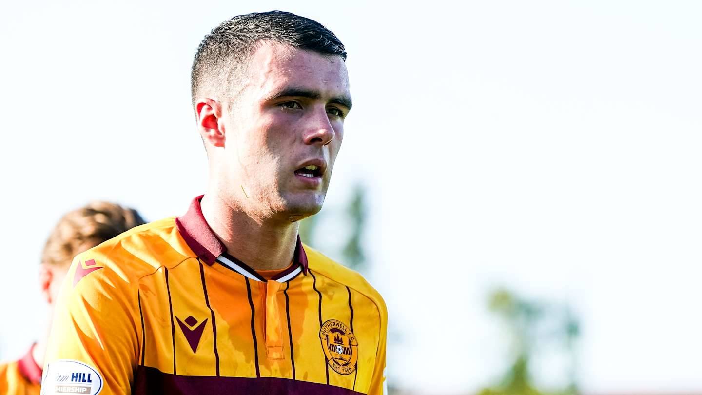 ‘Improved offer’ &ndash; Major news on Celtic target Lennon Miller