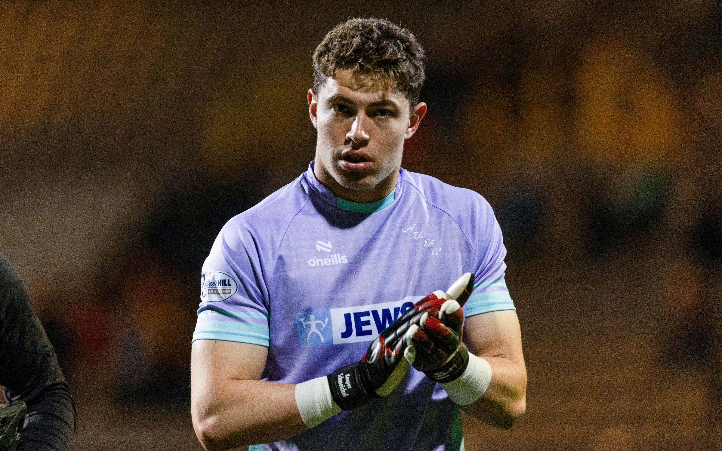 Celtic academy graduate seals loan move to Championship side