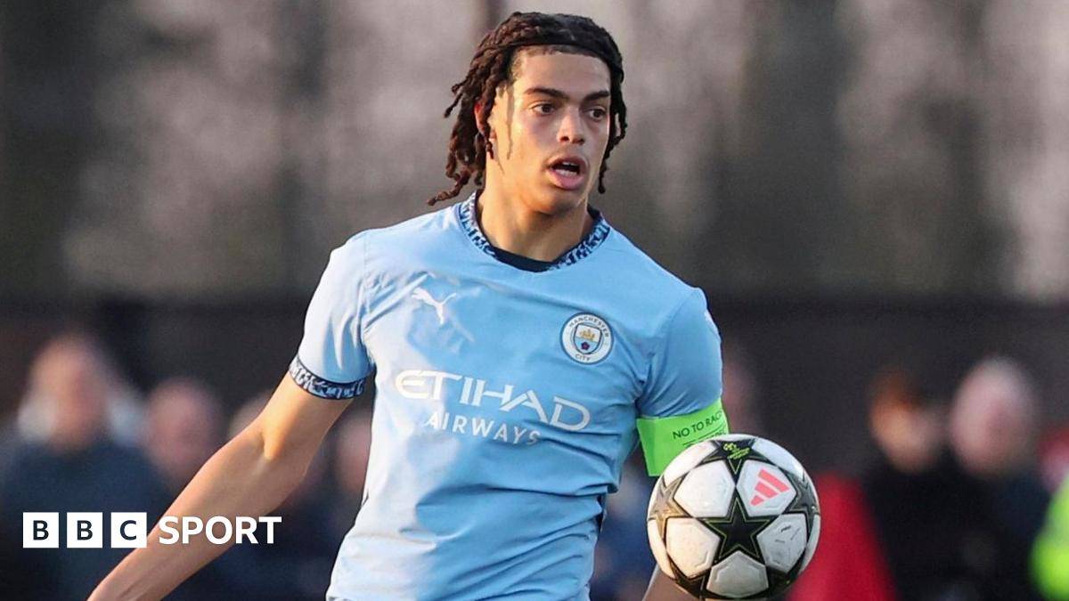 Man City’s Simpson-Pusey close to Celtic loan deal