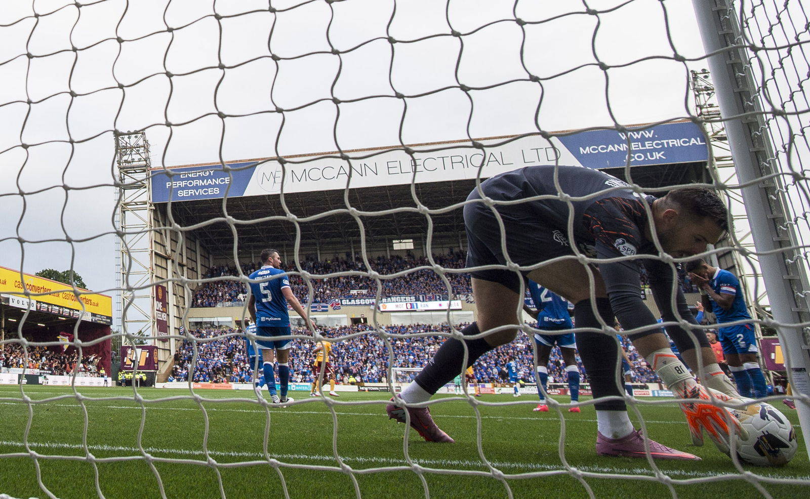 Get The Finger Out! Jack Butland calls out his Ibrox team-mates
