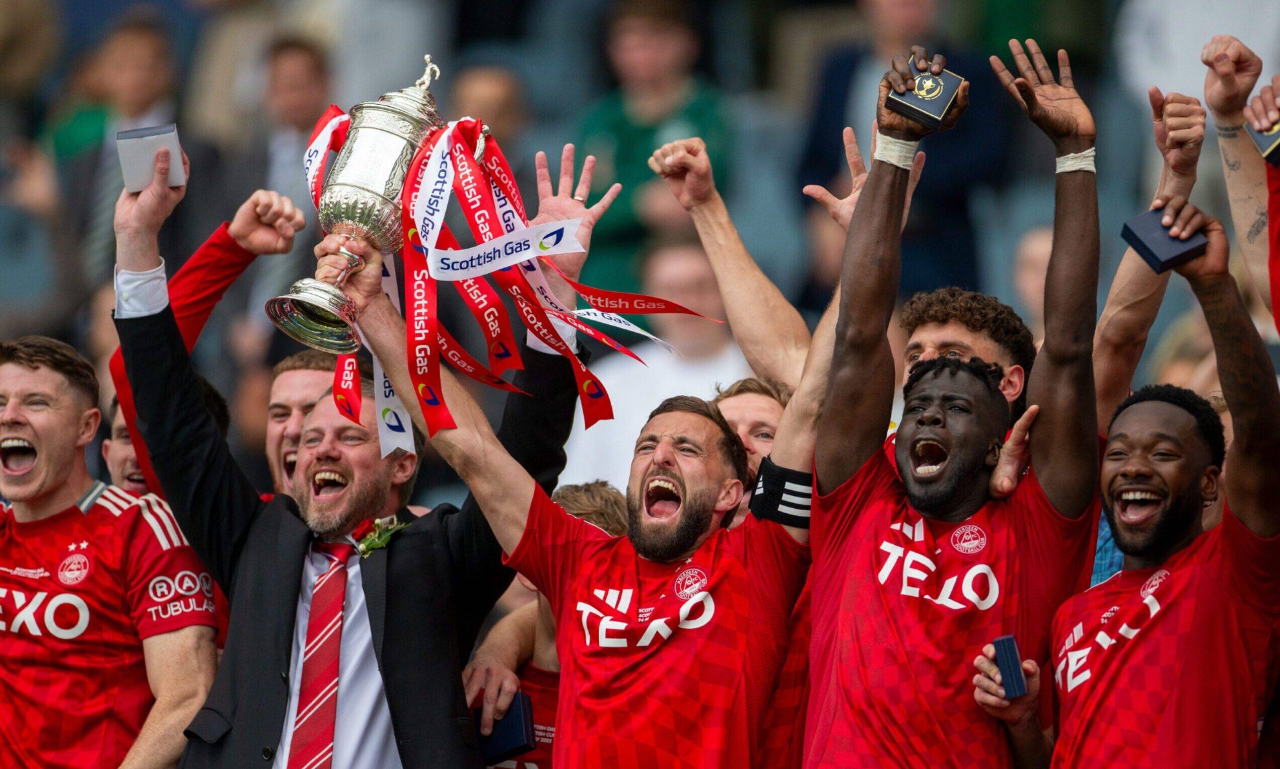 Sean Wallace: Should Aberdeen go to a back five against Celtic at Pittodrie?