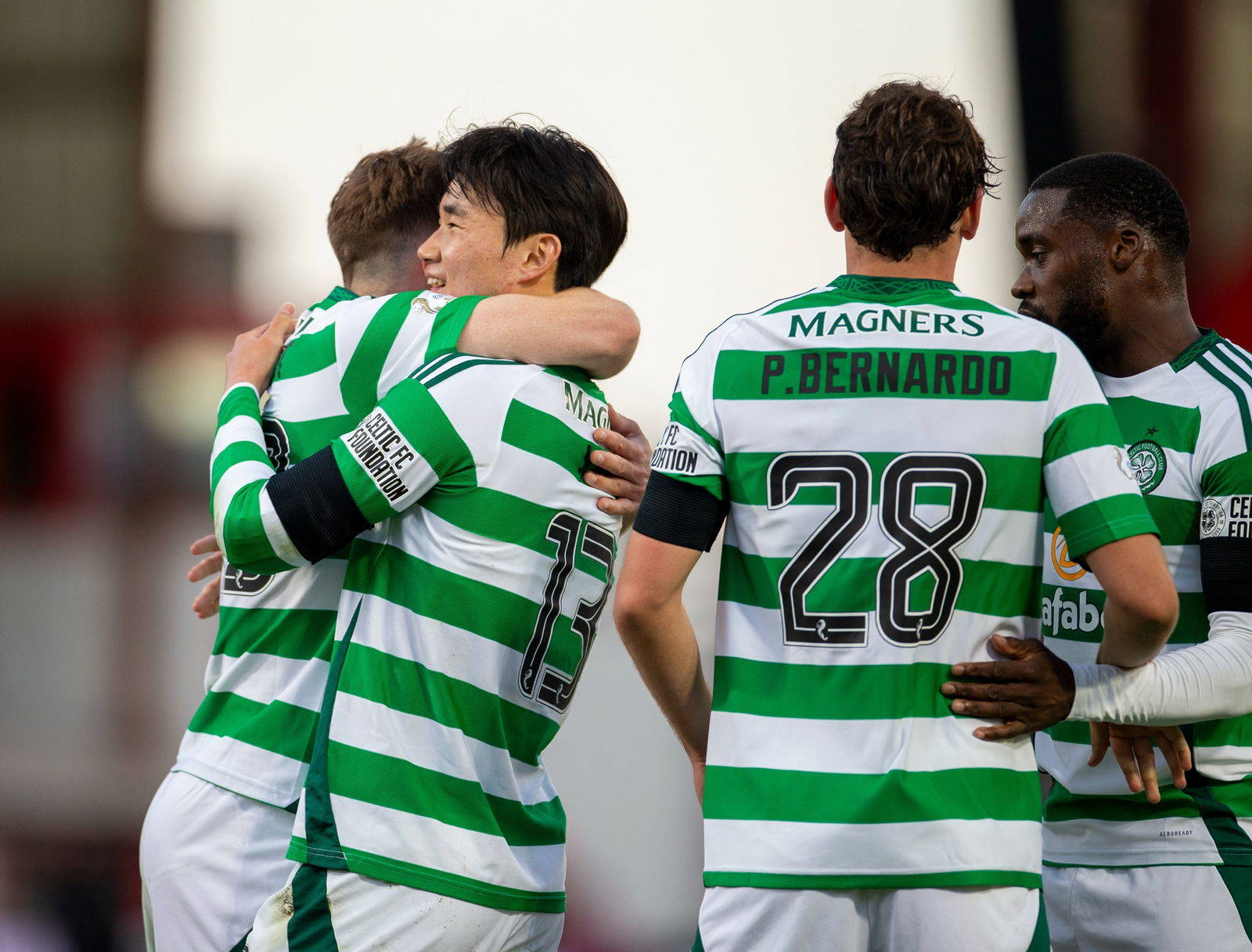 Stiliyan Petrov Explains Why Forrest Keeps Yang Out of XI