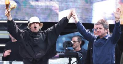 Ex-Celtic star shares ‘hack’ to free Oasis ticket after chance Liam Gallagher meeting