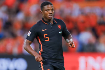 Journalist reveals Tyrell Malacia’s camp reaction to Celtic links and one offer on table